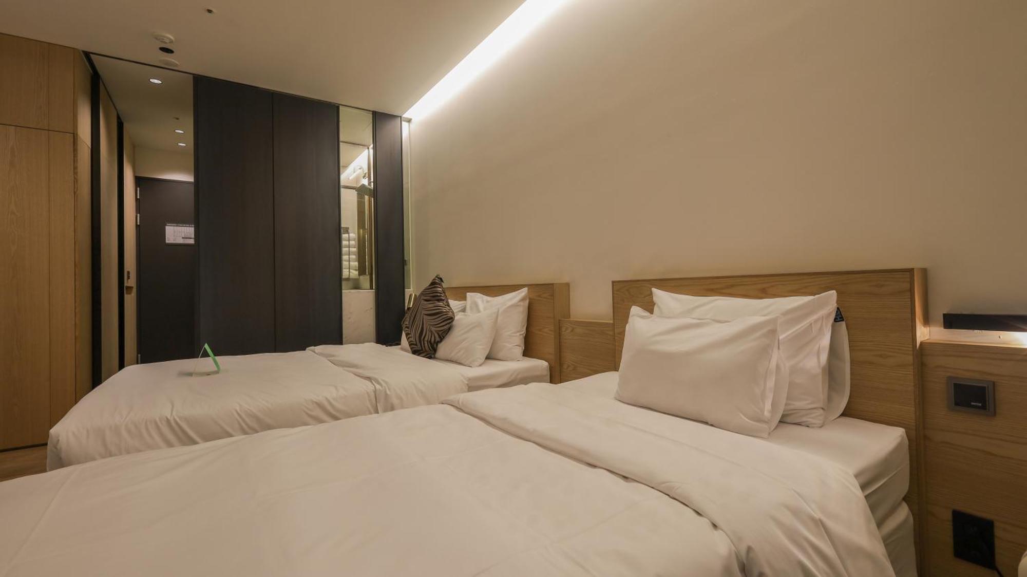 Pangyo Business & Tourist Hotel Kynd Seongnam Buitenkant foto