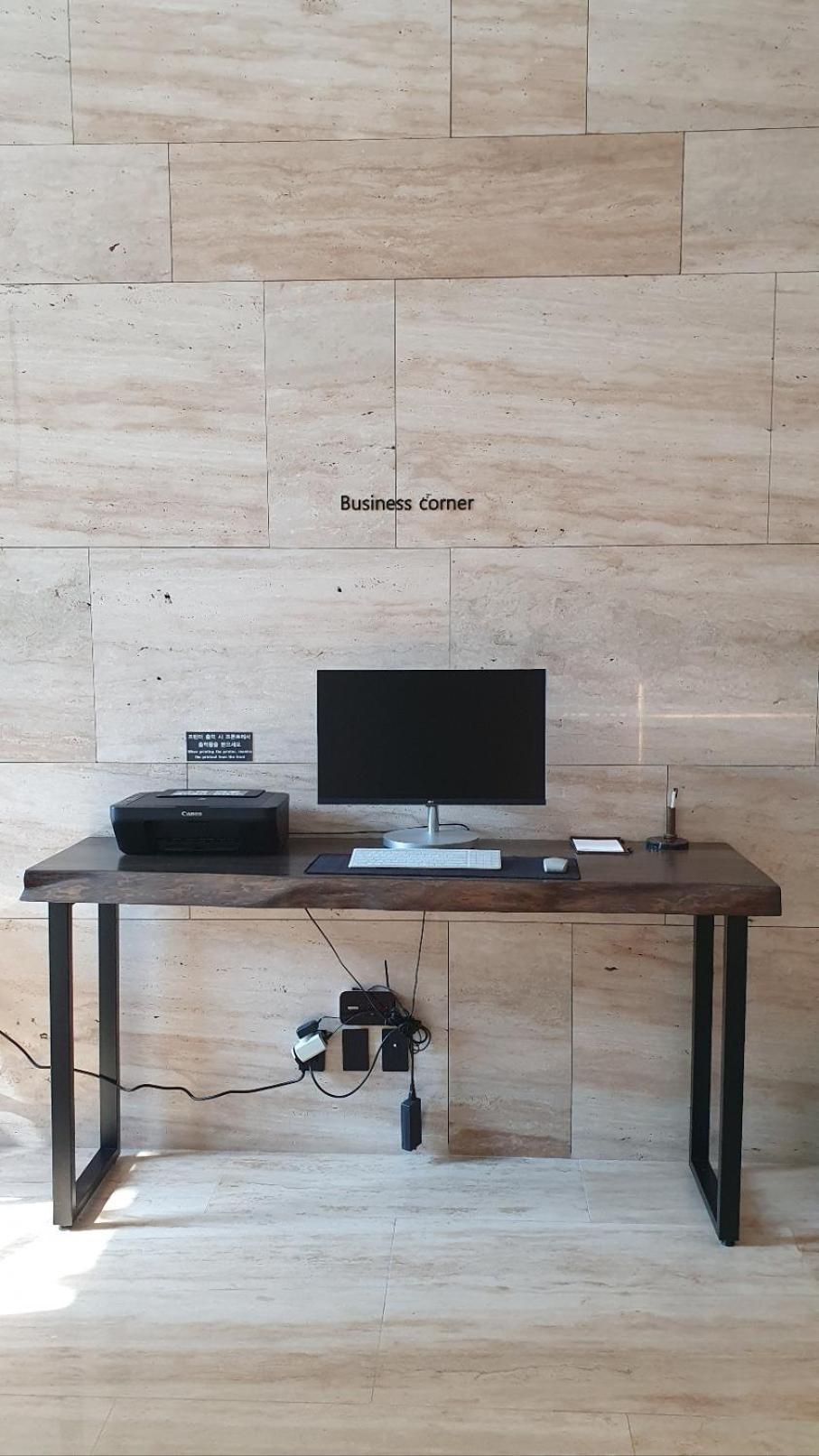 Pangyo Business & Tourist Hotel Kynd Seongnam Buitenkant foto